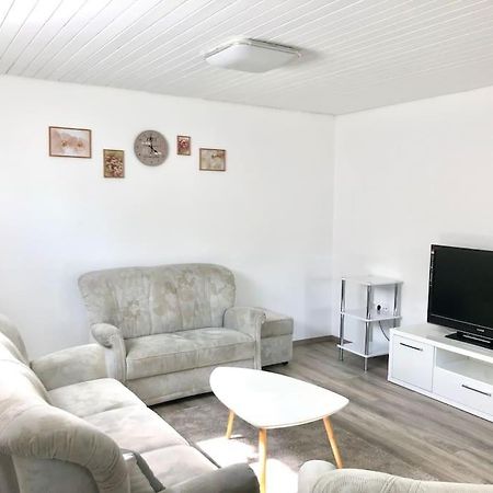 Schoene Ferienwohnung Direkt Am Neckar Deisslingen Luaran gambar